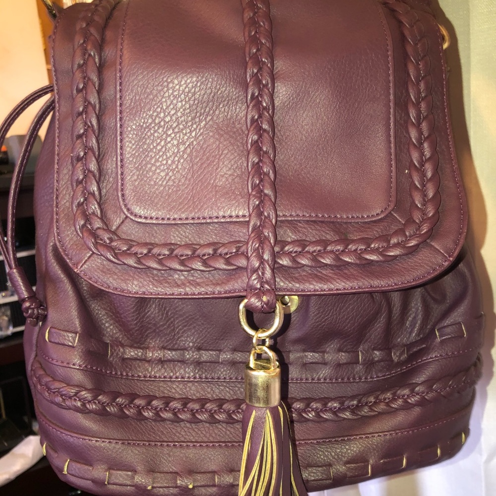 Plum Justfab bucket bag
